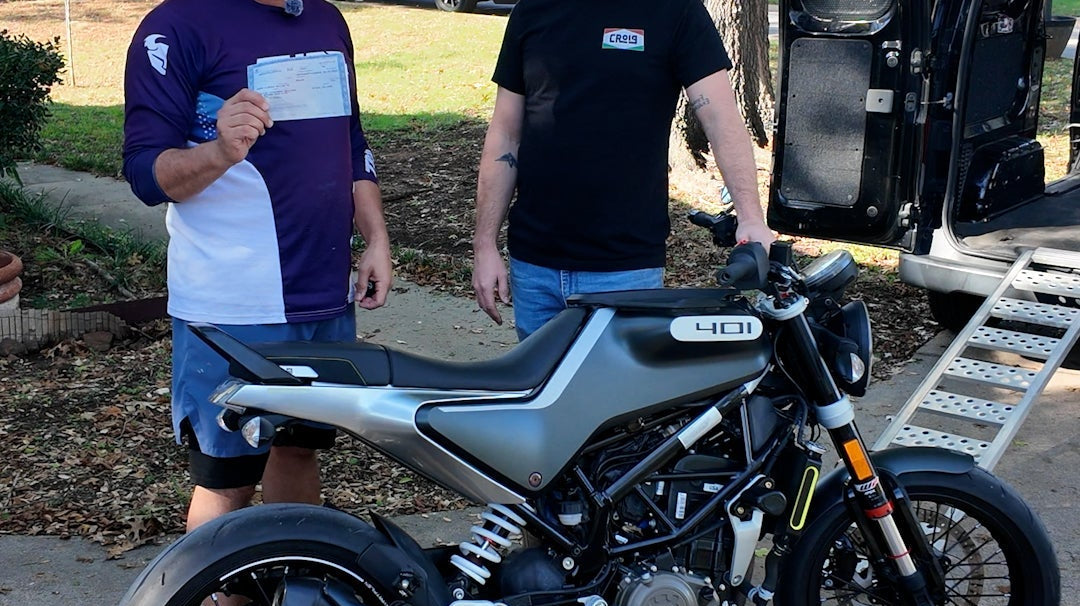 CG4: Husqvarna Svartpilen