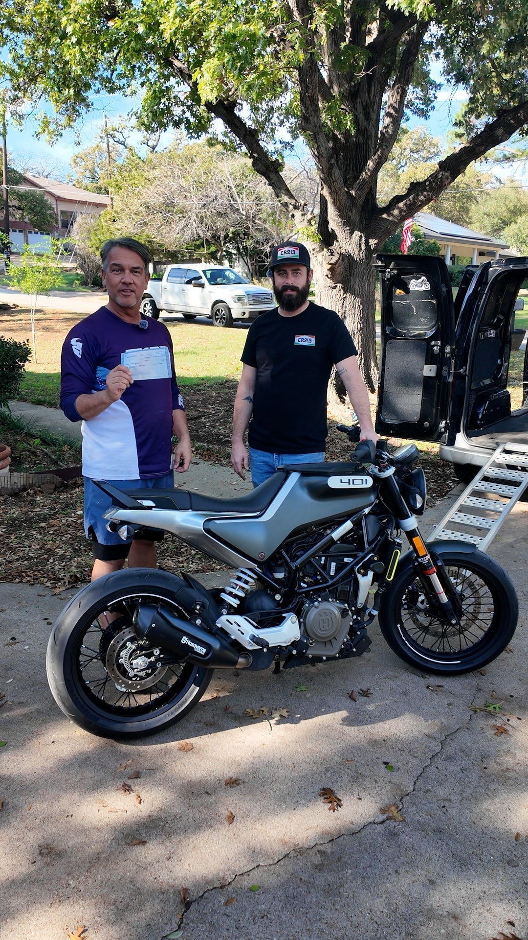 CG4: Husqvarna Svartpilen